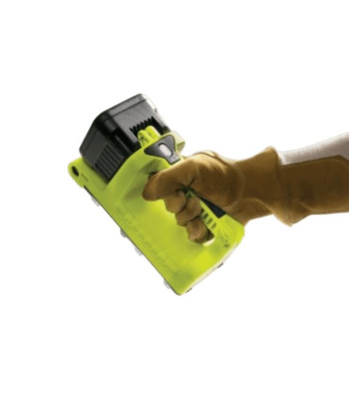 PELI™ 9410L rechargeable spotlight | MMF.fr