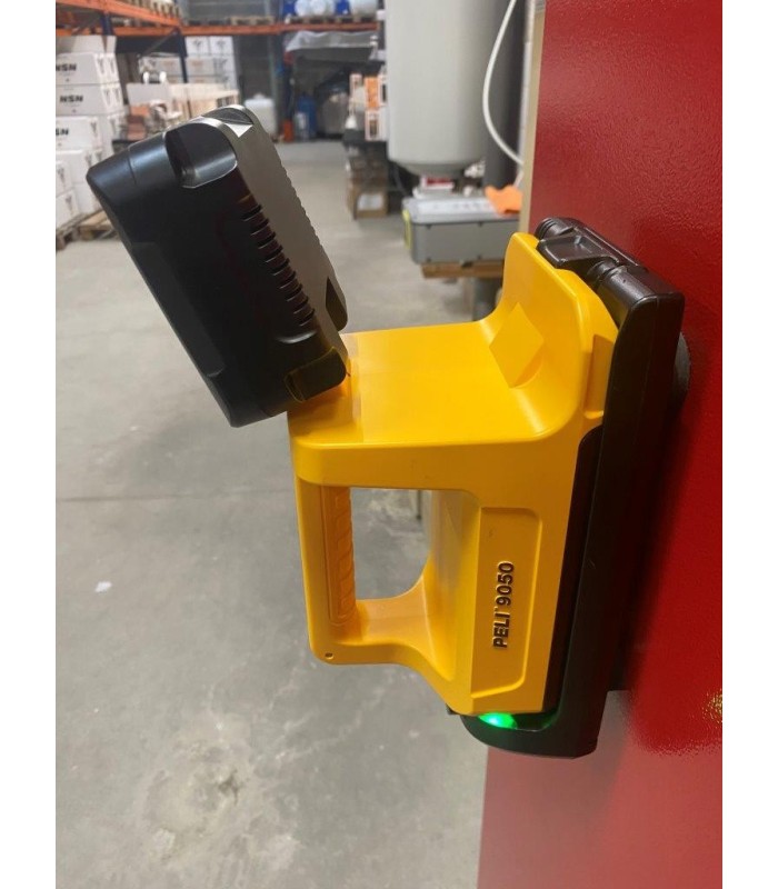 Magnetische Haltebasis für Projektor PELI™ 9050 41105 | MMF.fr