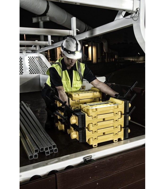 Mât pour tête d'éclairage PELI™ 9600 38618 | MMF.fr