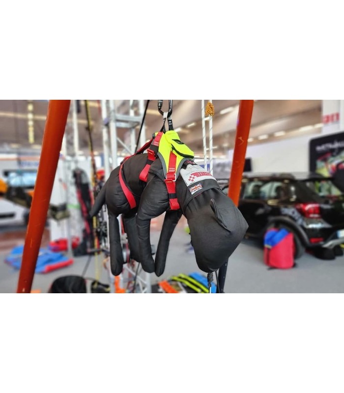 Mannequin de sauvetage et dégagement chien 35858 | MMF.fr