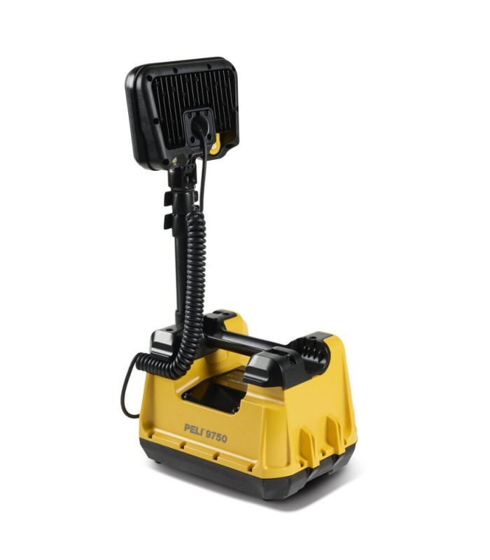 PELI 9750 telescopic mast RALS spotlight | MMF.fr