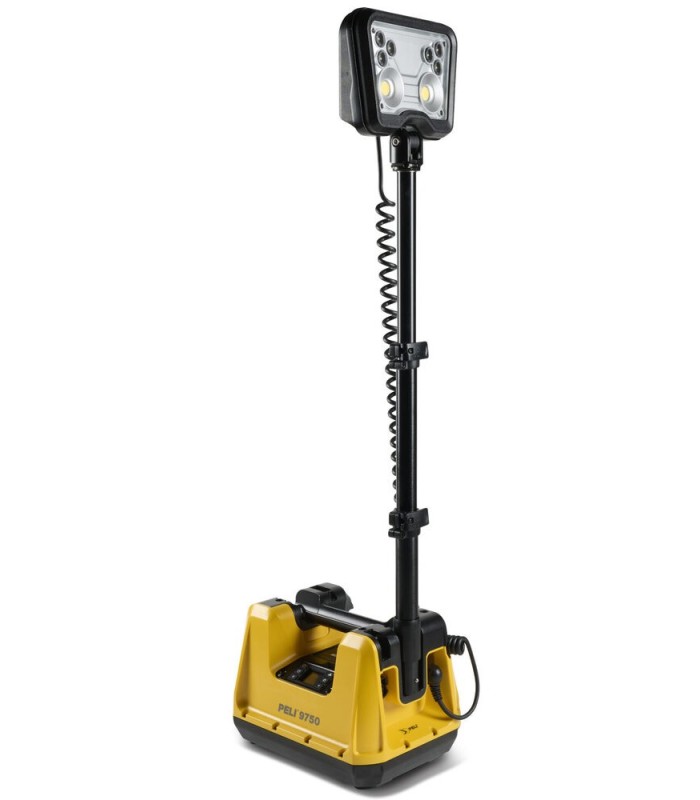 PELI 9750 telescopic mast RALS spotlight | MMF.fr