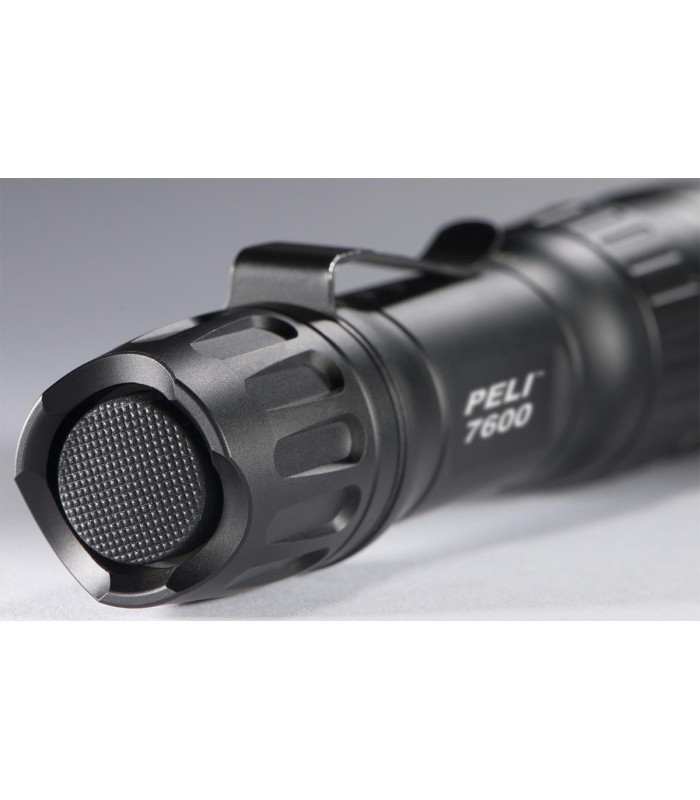Linterna táctica PELI™ 7600 recargable | MMF.fr