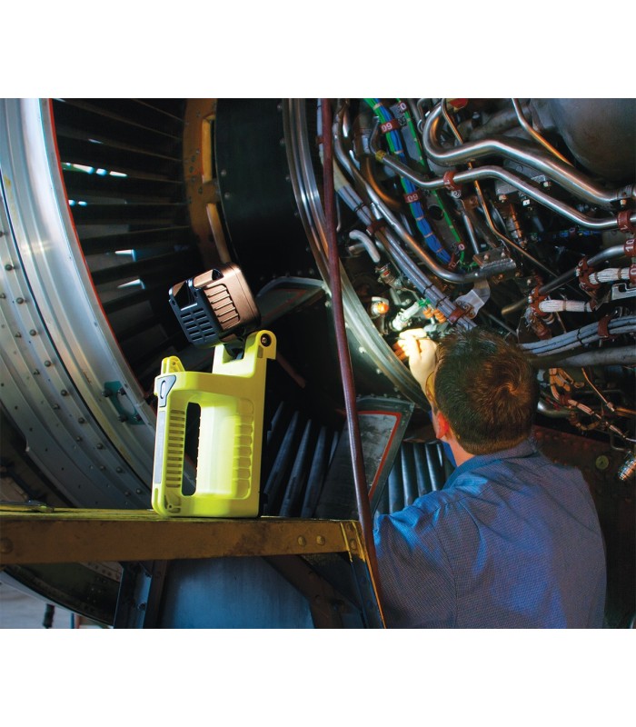 Scheinwerfer PELI™ 9410L wiederaufladbar || MMF.fr